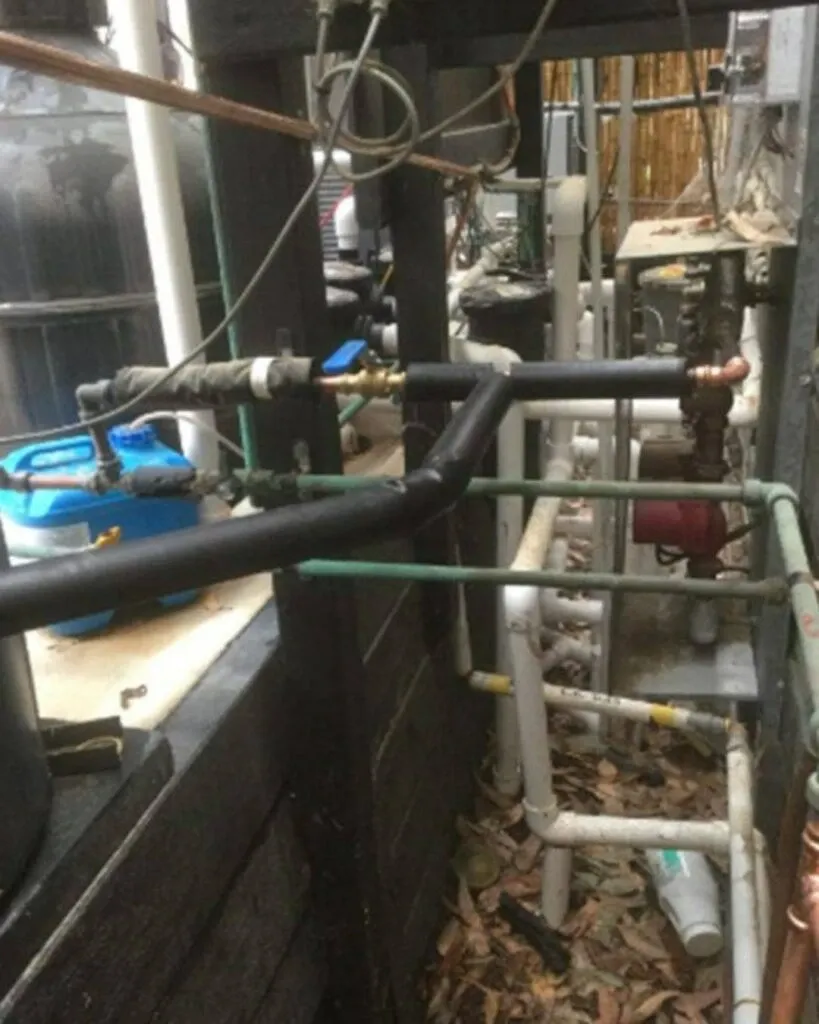 Commercial Hot Water Service (4)-min